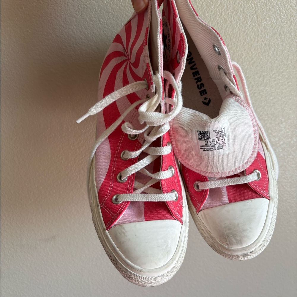 Converse Swirl Design Pink and White Sneakers
